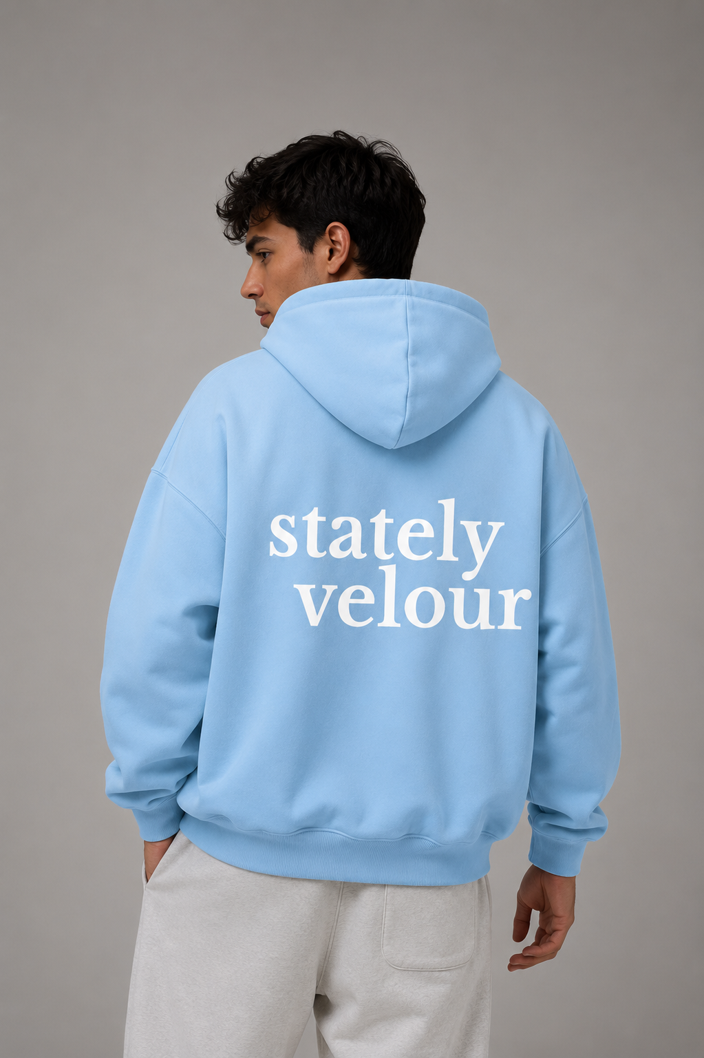 SIGNATURE BOXY HOODIE SKY (PRE-ORDER)
